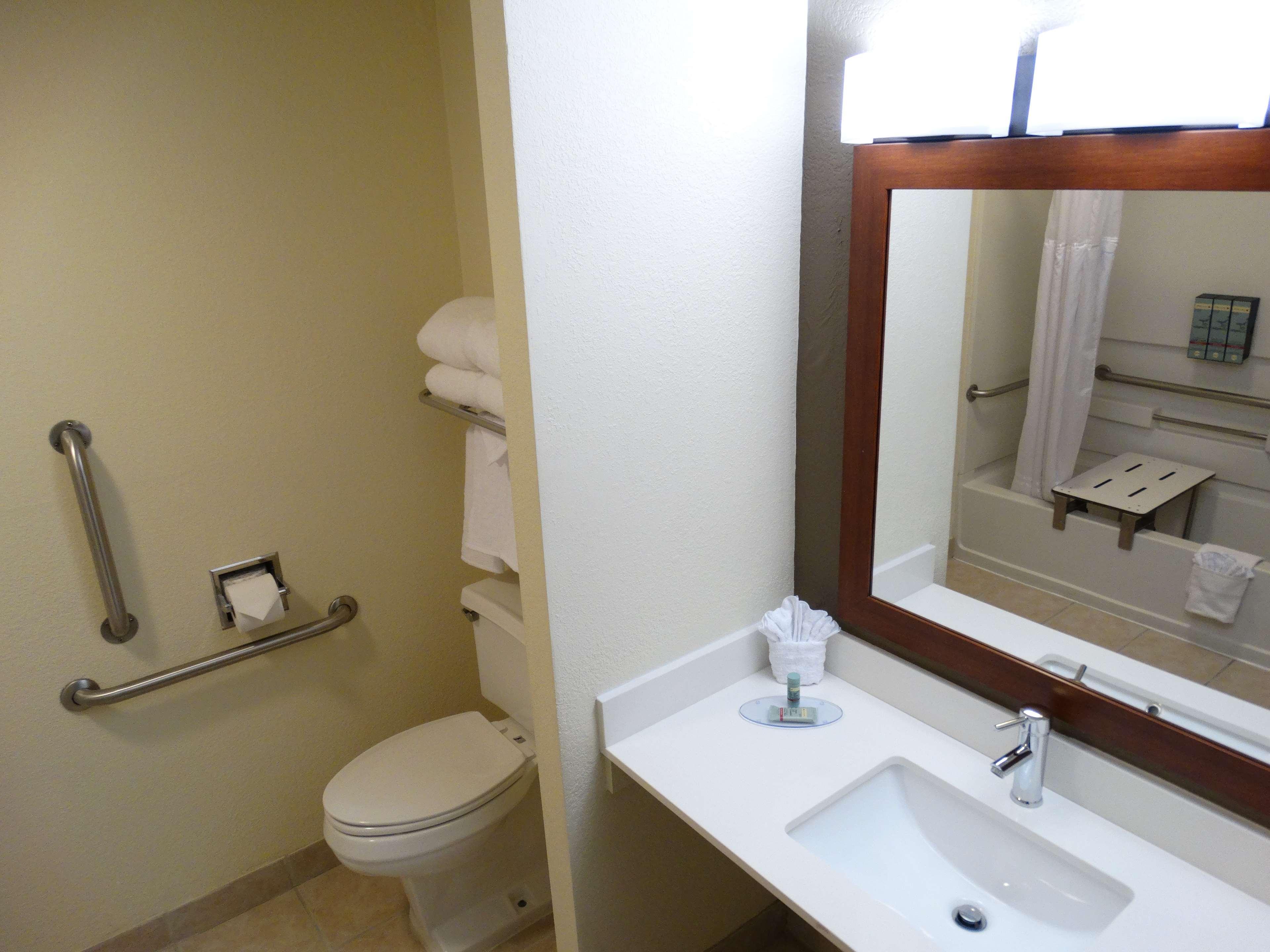 Best Western Overland Park Hotel Exterior photo
