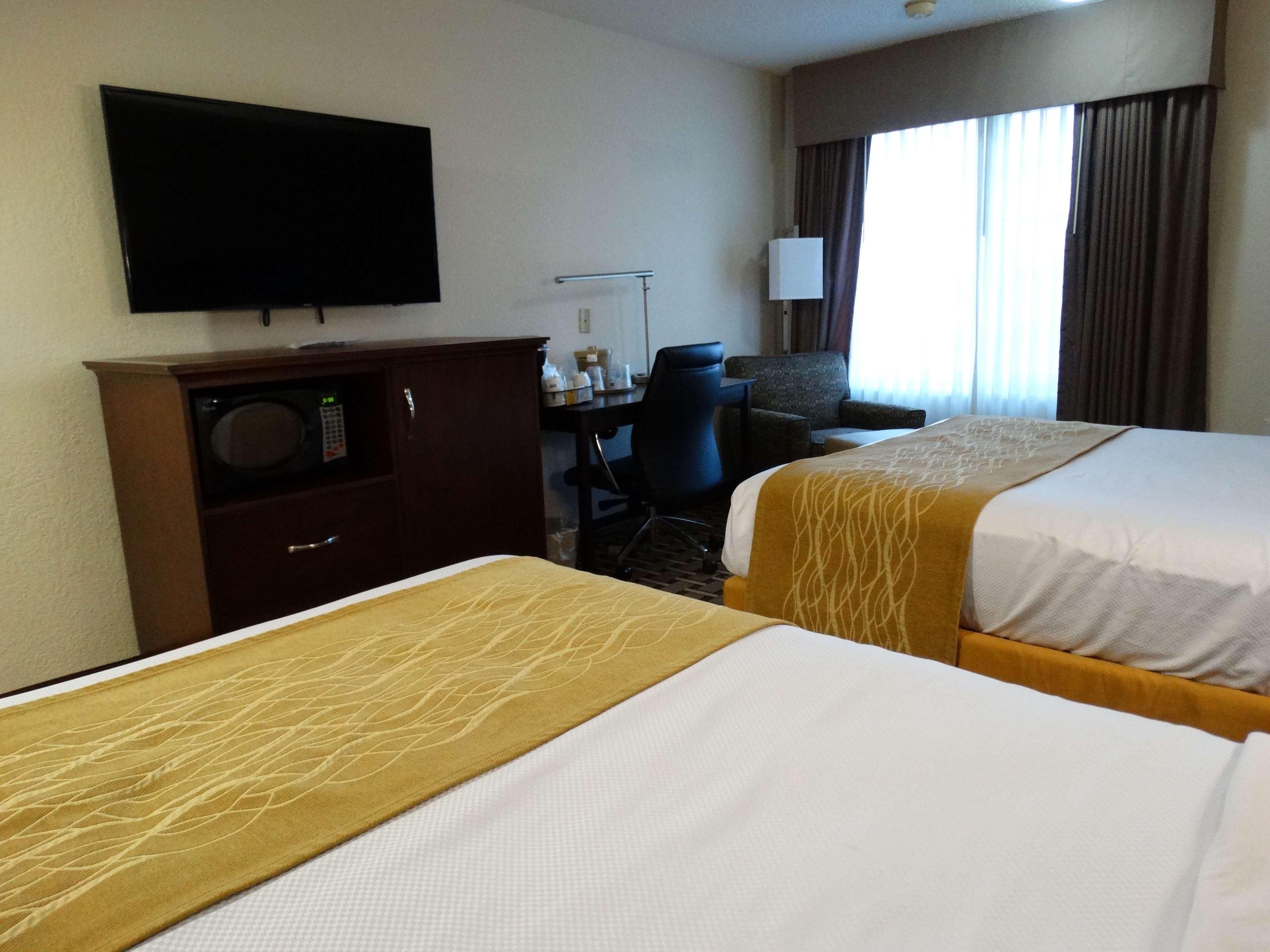 Best Western Overland Park Hotel Exterior photo