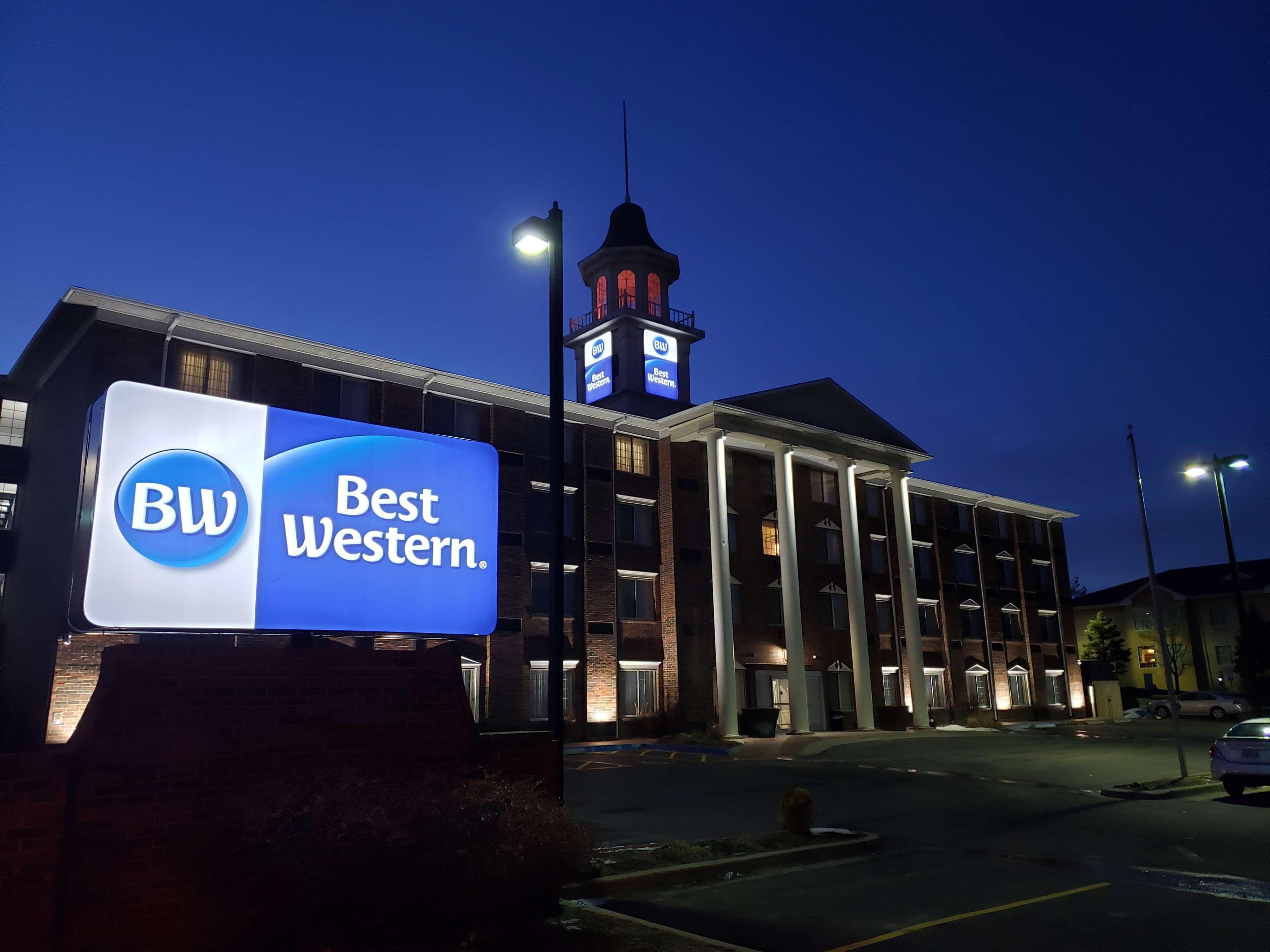Best Western Overland Park Hotel Exterior photo